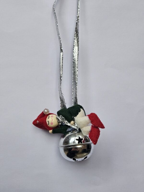 20251227_152215 kerstbelkabouter slapend